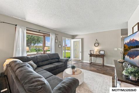 7 Parkwood Place Garner IA 50438