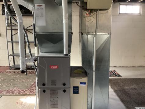 32 S Tennessee Mason City IA 50401