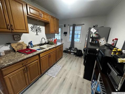 1009 Allison Street Charles City IA 50616