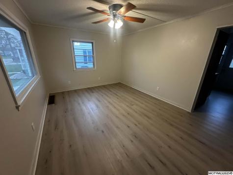 1009 Allison Street Charles City IA 50616