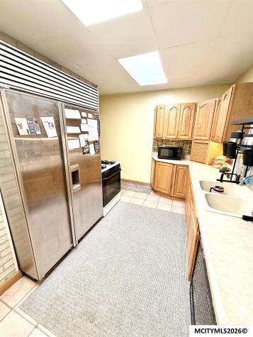 212 12th NW Mason City IA 50401