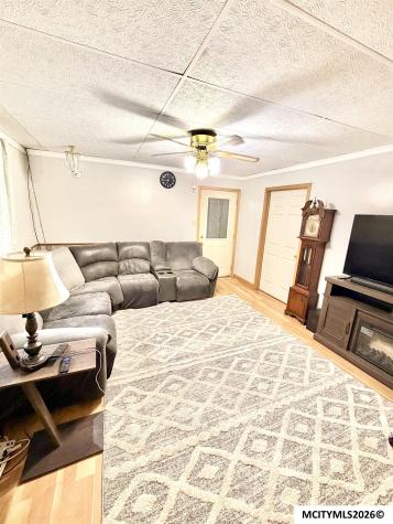 212 12th NW Mason City IA 50401