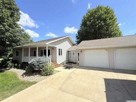 410 S 1st Street Osage IA 50461