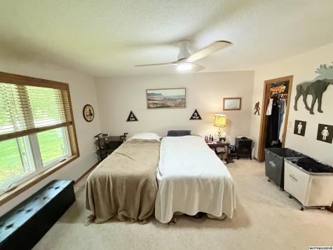 410 S 1st Street Osage IA 50461