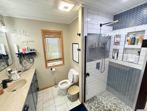 410 S 1st Street Osage IA 50461