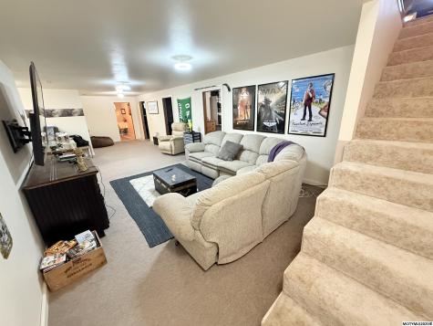 410 S 1st Street Osage IA 50461