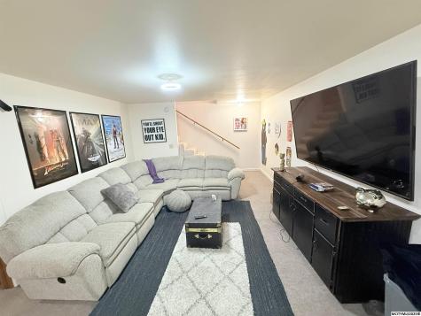 410 S 1st Street Osage IA 50461