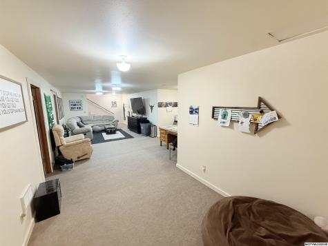 410 S 1st Street Osage IA 50461