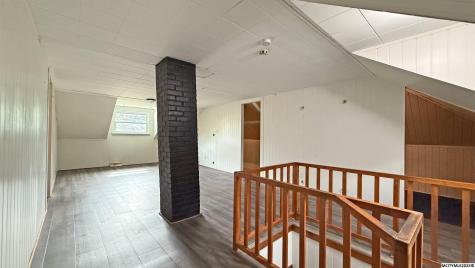 735 3rd Street Meservey IA 50457