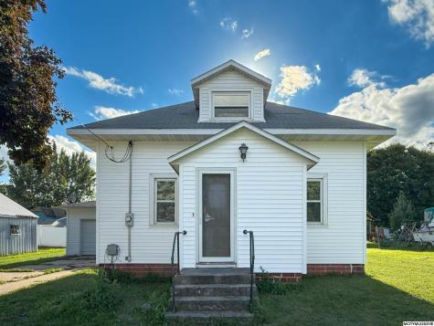 735 3rd Street Meservey IA 50457