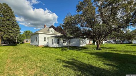 735 3rd Street Meservey IA 50457