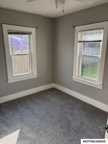 23 21st SE Mason City IA 50401
