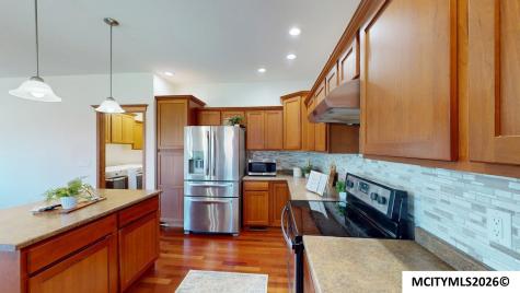 1500 Jade Court Mason City IA 50401