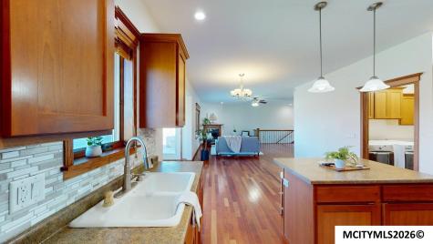 1500 Jade Court Mason City IA 50401
