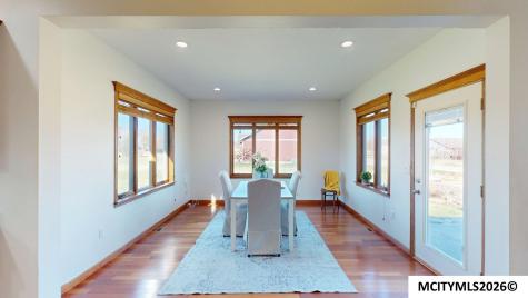 1500 Jade Court Mason City IA 50401
