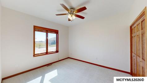 1500 Jade Court Mason City IA 50401