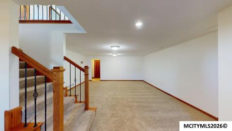 1500 Jade Court Mason City IA 50401
