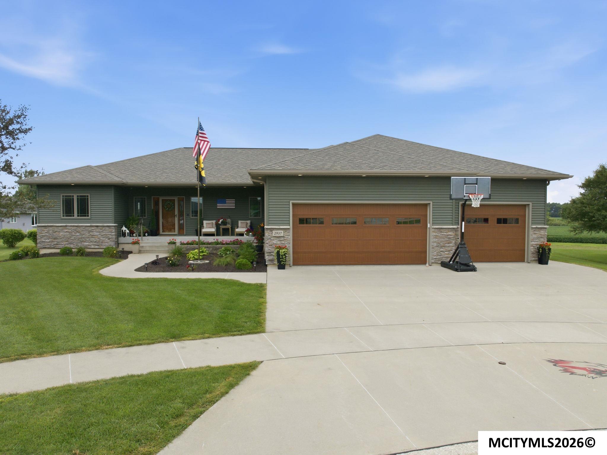 2937 Morning Star Court Mason City IA 50401