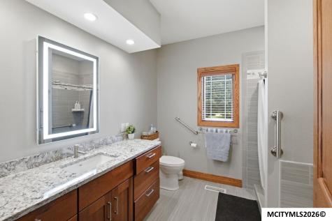 2937 Morning Star Court Mason City IA 50401