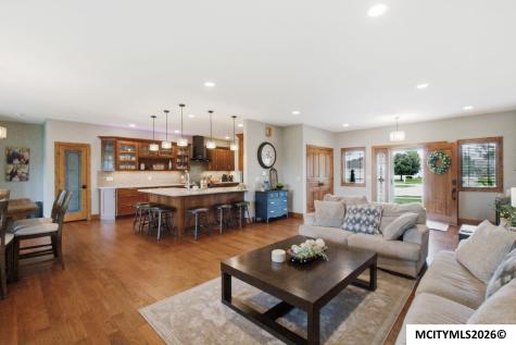 2937 Morning Star Court Mason City IA 50401
