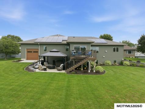 2937 Morning Star Court Mason City IA 50401