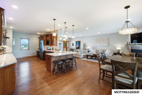 2937 Morning Star Court Mason City IA 50401