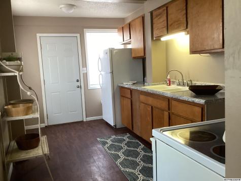 222 9th NW Mason City IA 50401