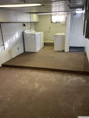 1424 S Hampshire Mason City IA 50401