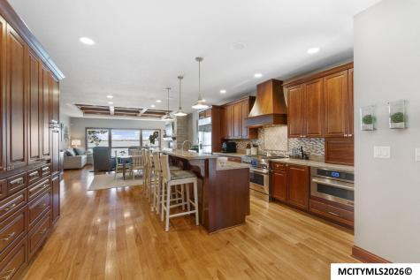 5500 Lakeview Drive Clear Lake IA 50428