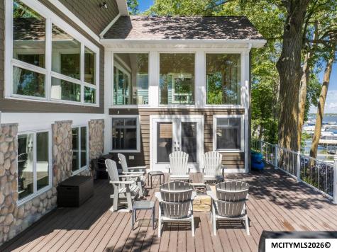 5500 Lakeview Drive Clear Lake IA 50428