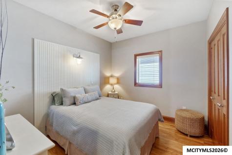 5500 Lakeview Drive Clear Lake IA 50428
