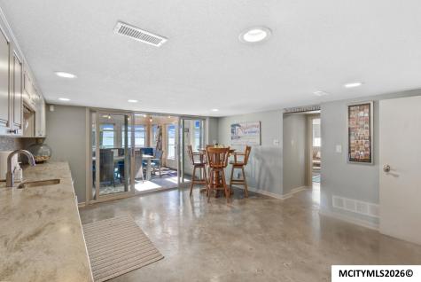5500 Lakeview Drive Clear Lake IA 50428
