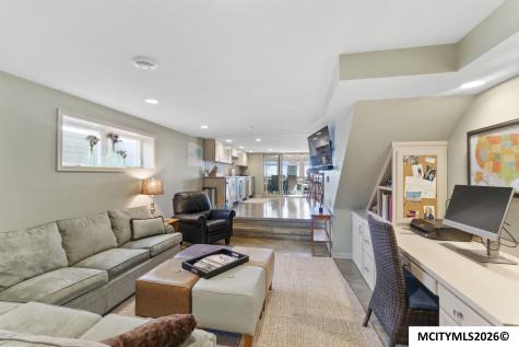 5500 Lakeview Drive Clear Lake IA 50428