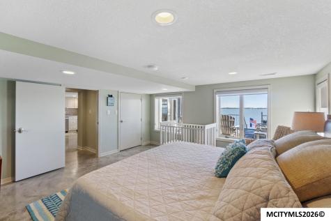 5500 Lakeview Drive Clear Lake IA 50428