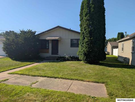 707 16th SE Mason City IA 50401