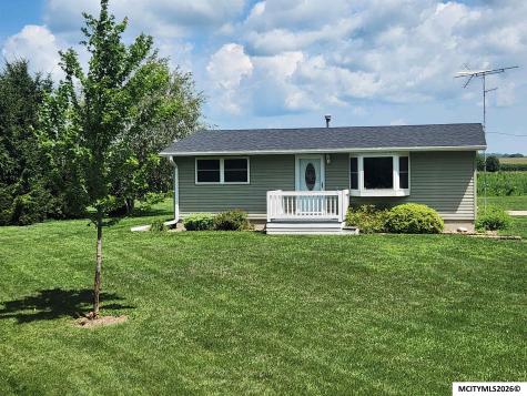 19319 Quince Avenue Mason City IA 50401