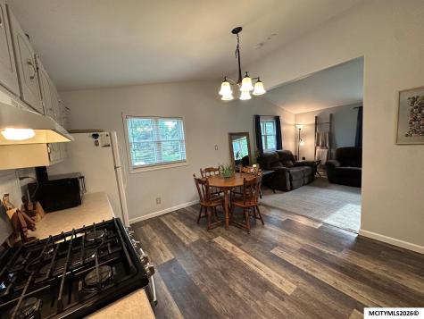 19319 Quince Avenue Mason City IA 50401