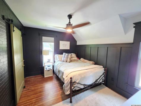 682 3rd NE Mason City IA 50401