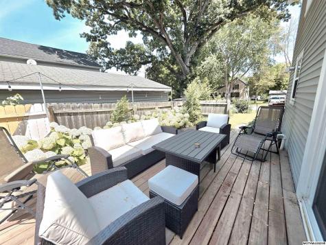 682 3rd NE Mason City IA 50401