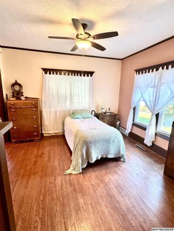 801 10th Street S Northwood IA 50459