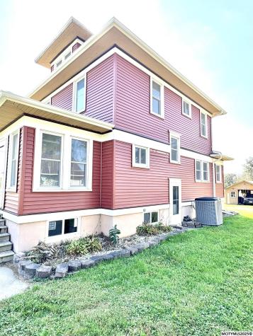 801 10th Street S Northwood IA 50459