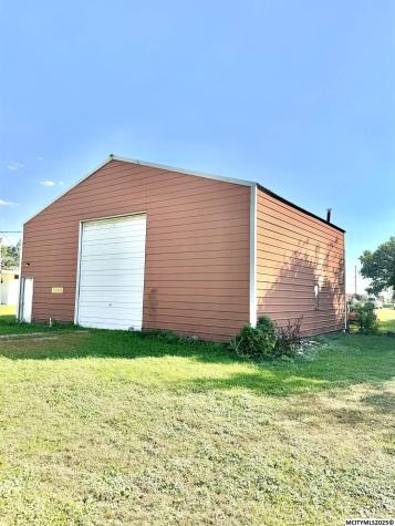 801 10th Street S Northwood IA 50459