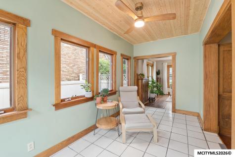 831 1st Street NW Mason City IA 50401