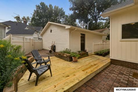 831 1st Street NW Mason City IA 50401