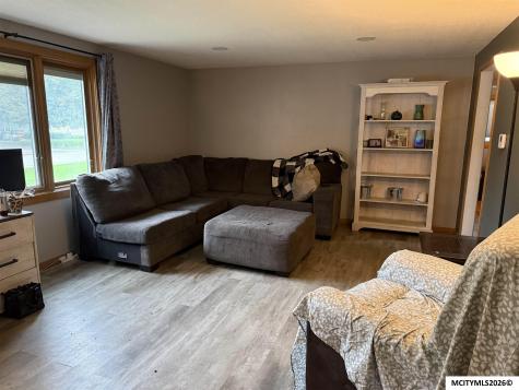 1039 Park Lane Mason City IA 50401