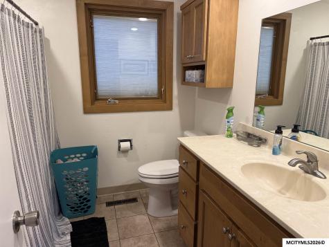 1039 Park Lane Mason City IA 50401