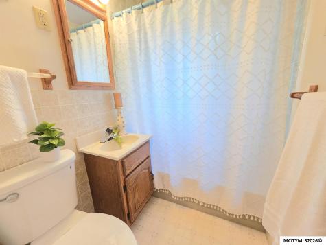722 10th NE Mason City IA 50401