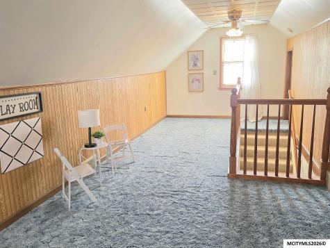 722 10th NE Mason City IA 50401