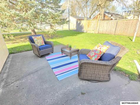 722 10th NE Mason City IA 50401