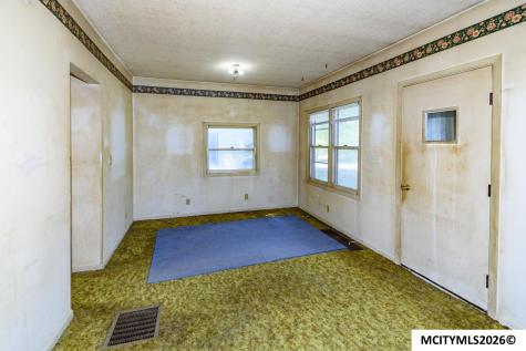 1021 N Tyler Mason City IA 50401